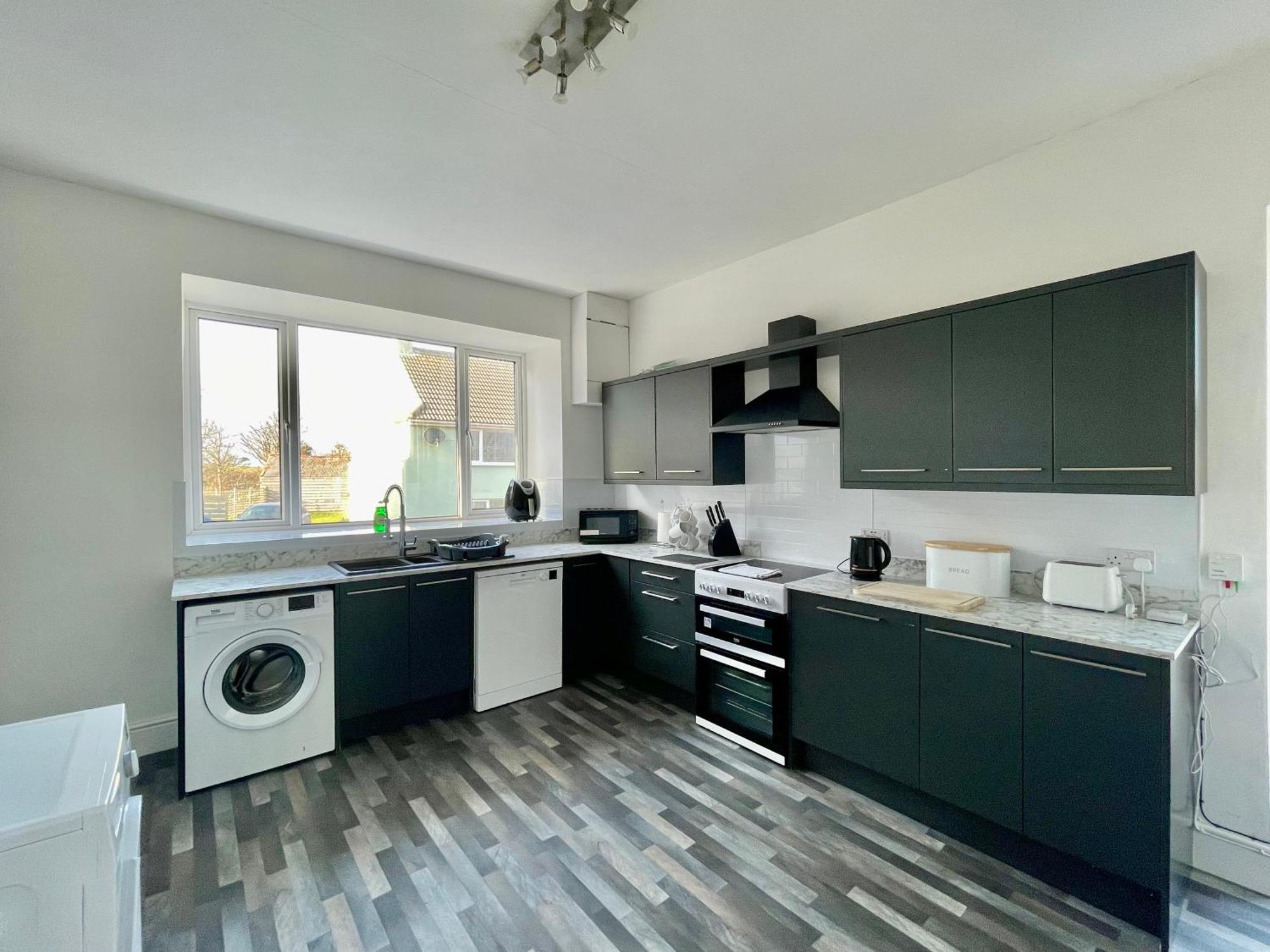 Clydfan Apartment โฮลีเฮด ภายนอก รูปภาพ